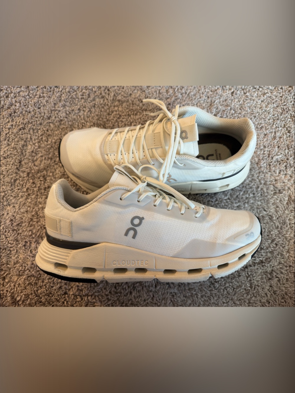On Running Cloudnova Form in White/Beige/Eclipse - Picture 4 of 5
